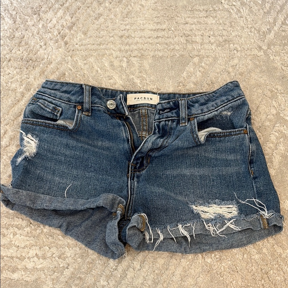 Women’s pacsun mom shorts